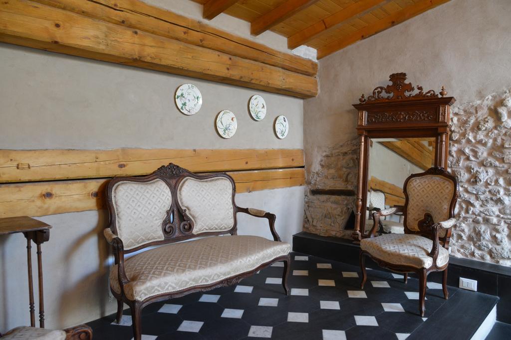 La Terrazza Di Vico Olivi B&B Вентімілья Екстер'єр фото